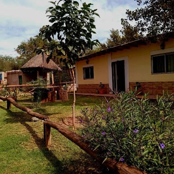cabaña huguito y vane, hotel in Tinogasta