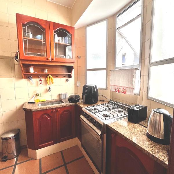 Apartamento próximo à praia do Forte e feirinha - Foto 5