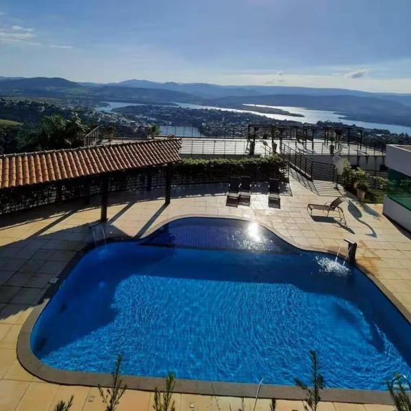 Apartamento no Mirante de Escarpas Capitólio!