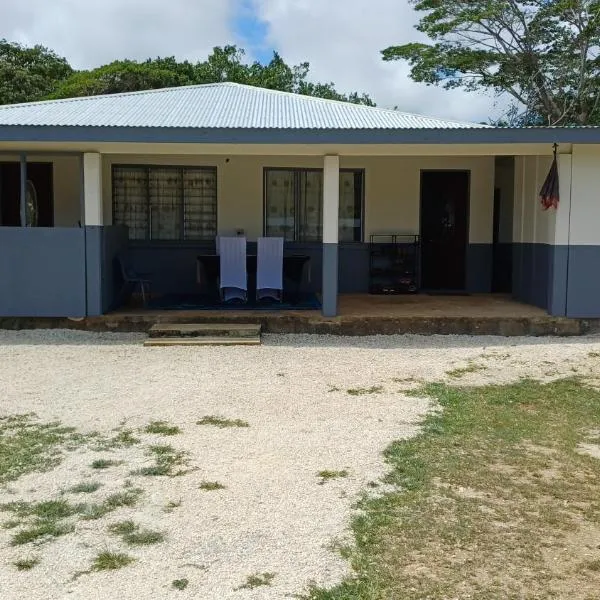 Tongan Homestay, hotel u Neiafuu