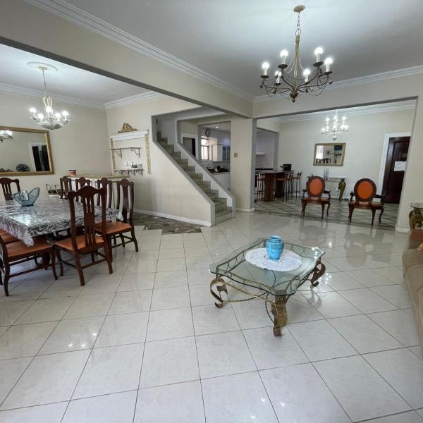 Real Apartments 319 - Esquina da Praia de Copacabana 3 quartos com 2 vagas