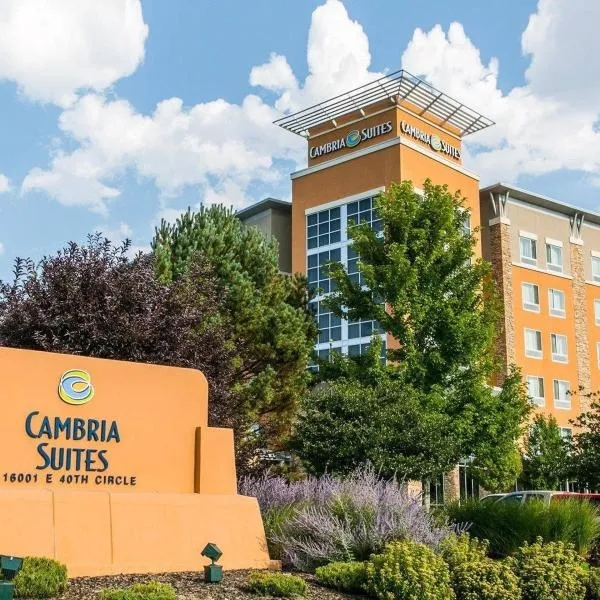 Cambria Hotel Denver International Airport, hotel em Aurora
