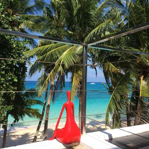 Sundown Beach Studios, hotel din Boracay