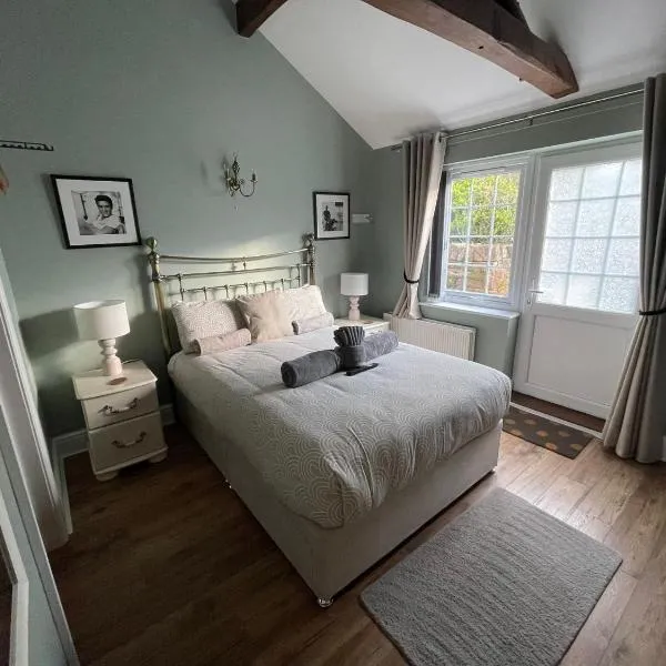 Hollyside Lodge โรงแรมในคาร์ลไอเอิล