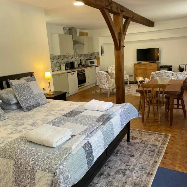 L'ancienne epicerie、Badefols-dʼAnsのホテル