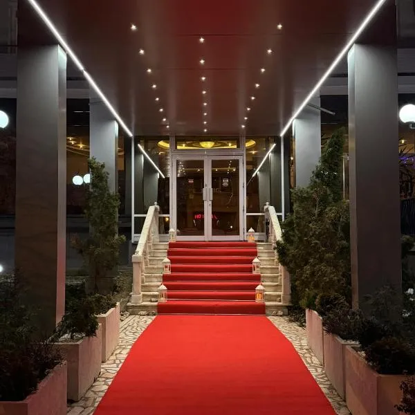 Hotel Tiara, hotelli kohteessa Ploieşti