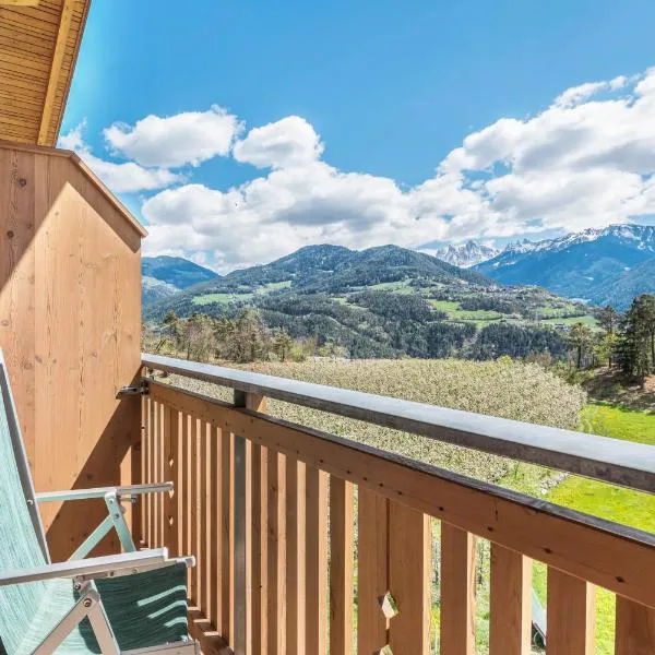 Huberhof Appzimmer: Feldthurns şehrinde bir otel