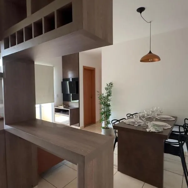 Flat 707 Moderno e Espaçoso, próximo ao Praia Clube, hotel in Uberlândia