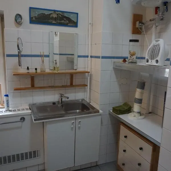 Ferienwohnung am Waagenplatz โรงแรมในTraismauer