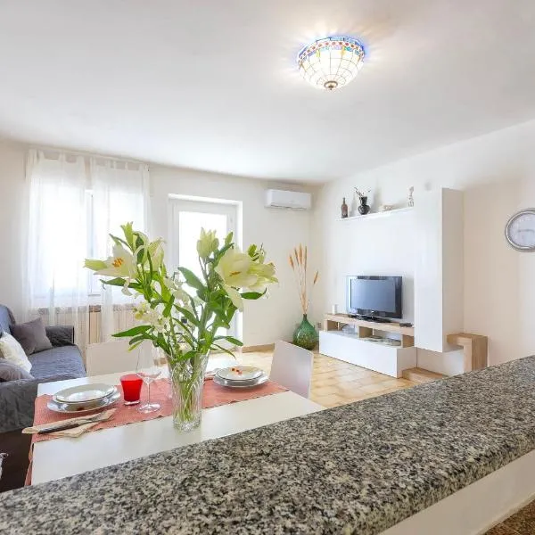 Casa vacanze Patrizia, hotel din Valledoria