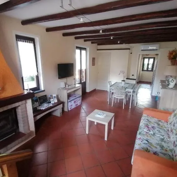 Casa Vacanza Anna, hótel í San Bernardino Verbano