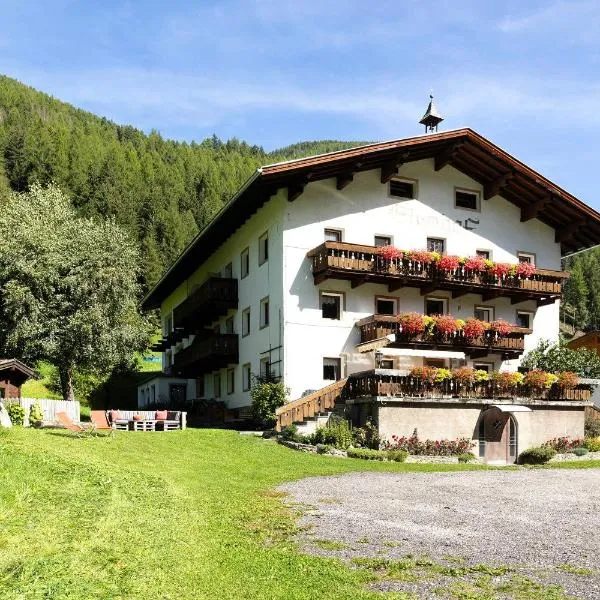 Bed and Breakfast Ederhof, hotel em San Giacomo