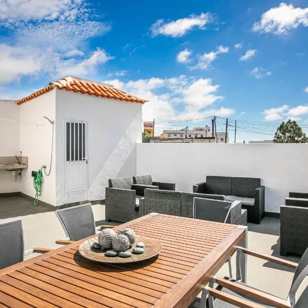 Casa Rural Bodega Oramas โรงแรมในArico