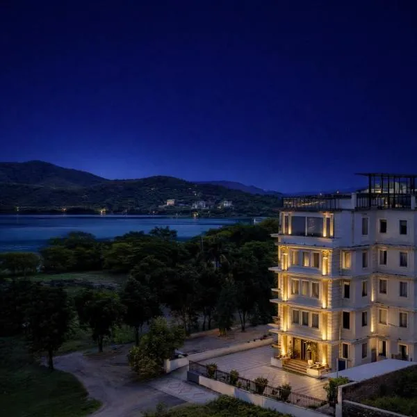 The Colonial - A Lake View Hotel in Udaipur, hotell i Udaipur