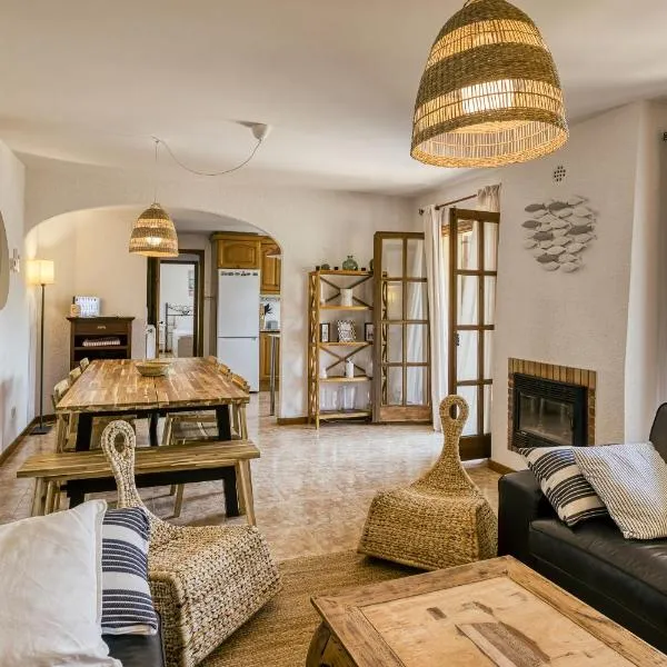 Castell Mirto - villa private pool, hotel en Calonge