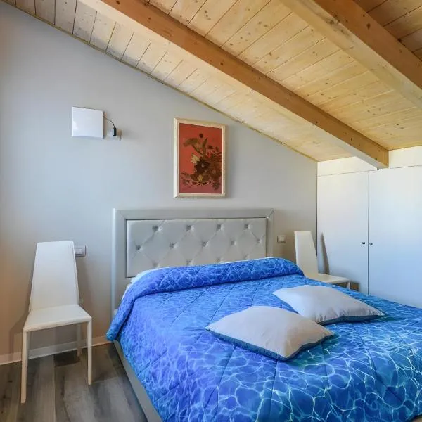 Piccolo Chalet Comfort E Stile, hotelli kohteessa Marotta