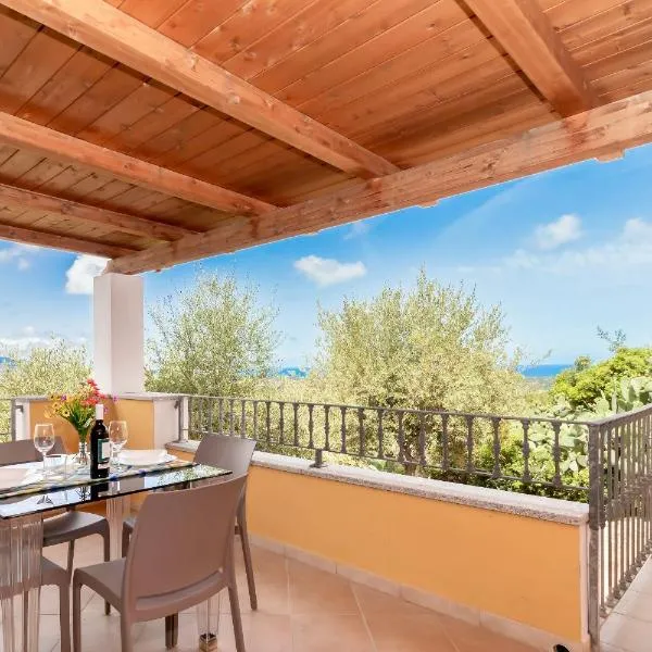 Casa Angus, hotel em Badesi
