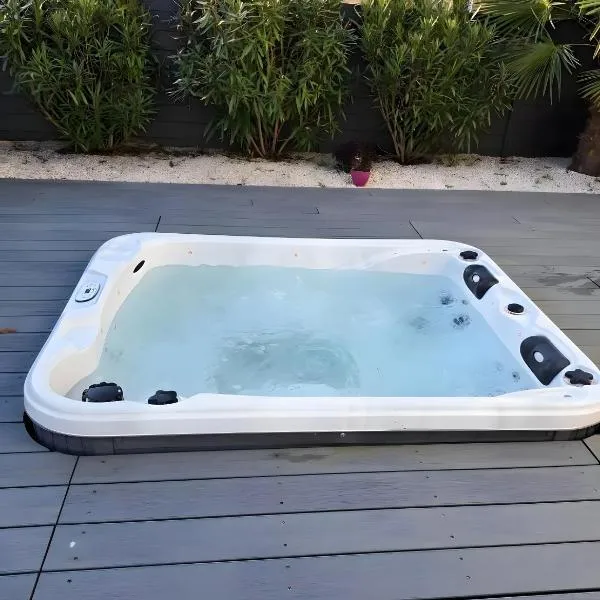 Les reflets du golfe, Hotel in Arradon