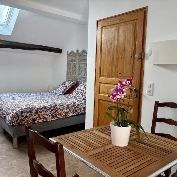 VILLA.H GARDEN, hotel di Cramant