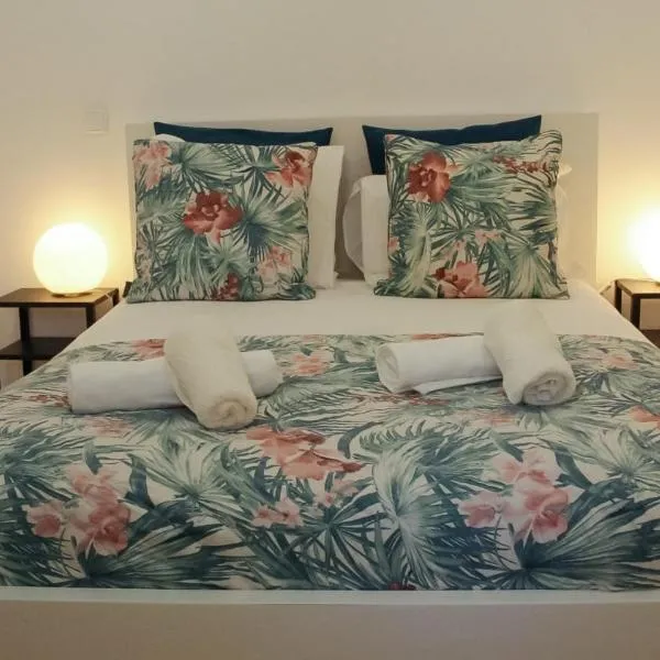 A m a r - 450m from the beach, Hotel in São Roque