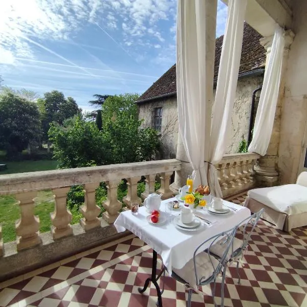 La chambre du Château de Puisseguin, Hotel in Puisseguin