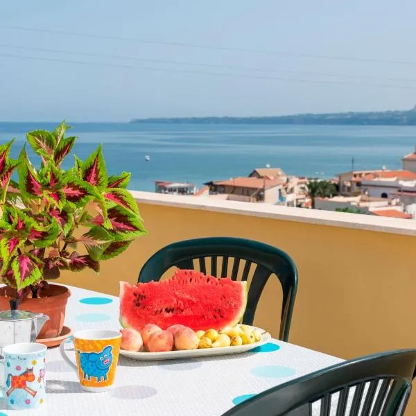 Casa Viola - a 100 metri dal mare, hotel a Trappeto