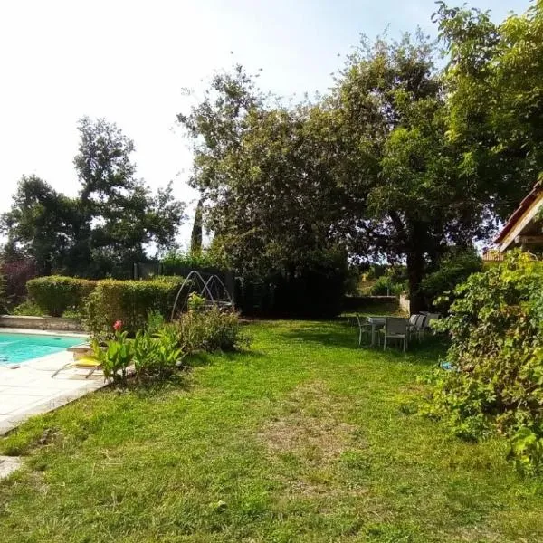 Chambres d' hotes Terre Happy, hotel en Ribérac