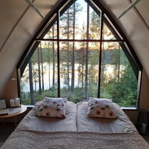 Lumous Forest Hut, Luontovire, hotel a Hankasalmi