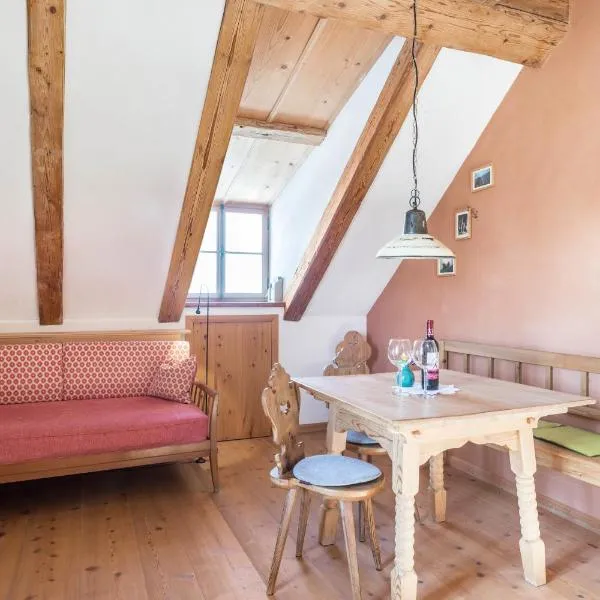 Ferienwohnung Wachsbichl, Hotel in Unterammergau