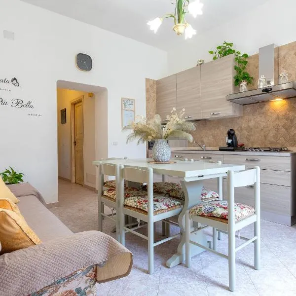 Viviana's Holiday Home, hotel in Trinità d'Agultu e Vignola