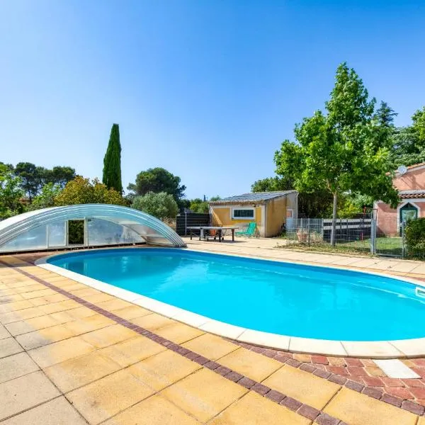 Maison Abricot avec piscine, hotel din Aspiran
