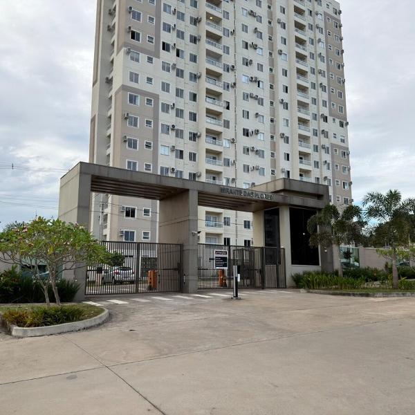Apartamento em Ponta Negra Cond Mirante das Flores