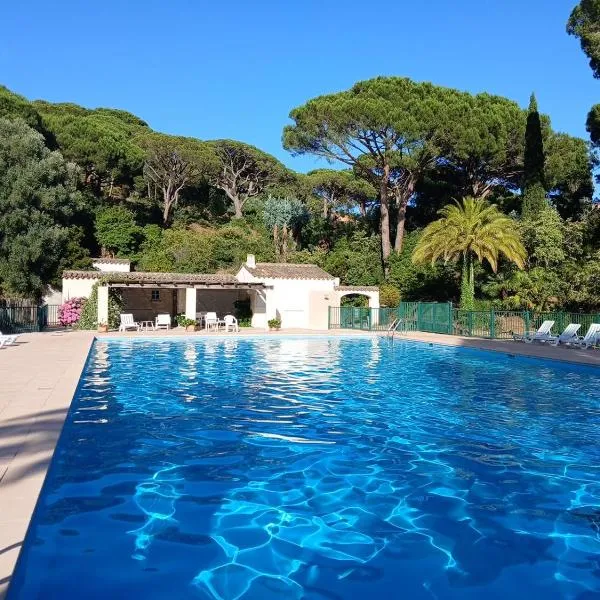 Un Petit Paradis à Gigaro, hotel in La Croix-Valmer