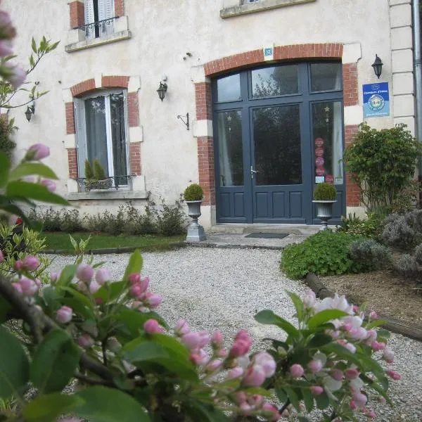 Charny-sur-Meuse में, होटल Les Charmilles
