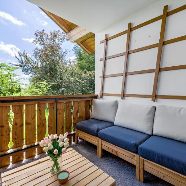 Ferienwohnung mit Bergblick, hotell i Edling