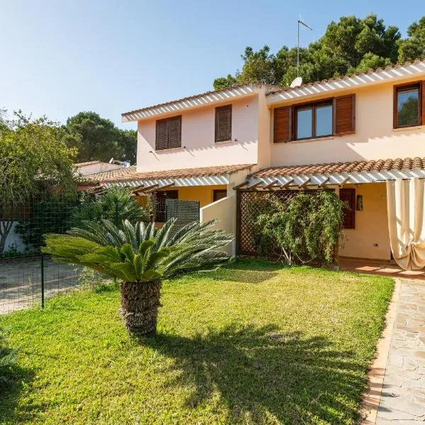 Casa vacanze sole e mare, hotel in Porto Pino