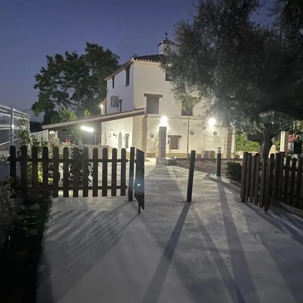 Casa de Antonio con piscina privada, hotel a Moratalla