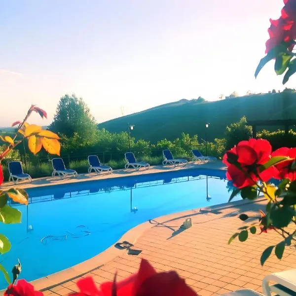 Cascina Manzo, hotel a Dogliani