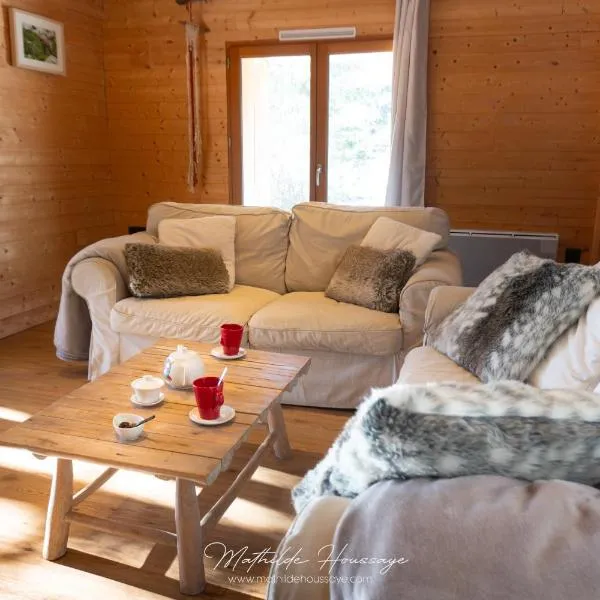 Gite l'Esquirol, hotel a Belvédère