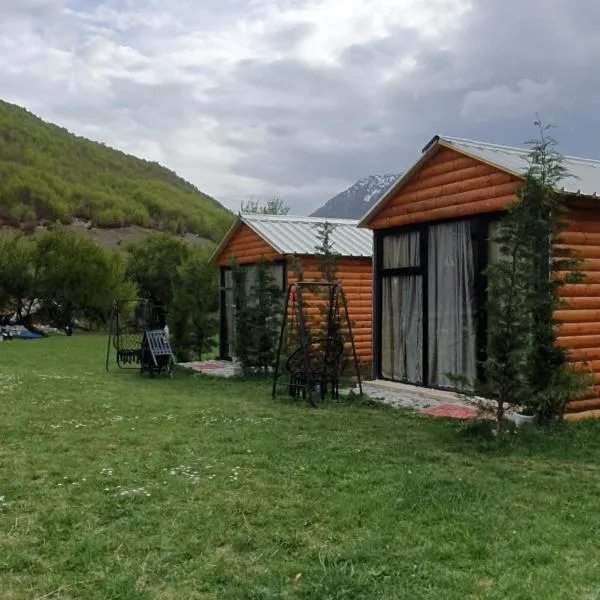 Boga Cabins, viešbutis mieste Bogë