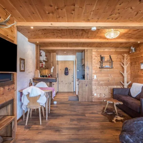 Alpenauszeit im Zirbenholz Chalet, Hotel in Inzell