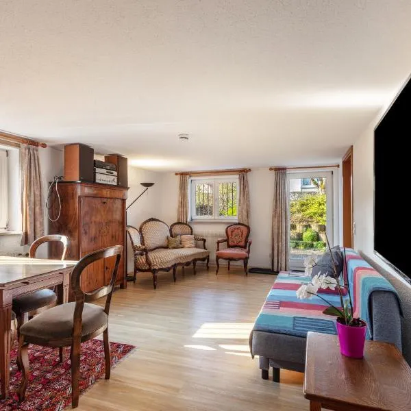 Zwei-Zimmer-Wohnung in Schopfheim, hotel i Schopfheim