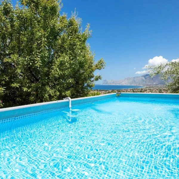 Villa Anna Messina, מלון בקאריני