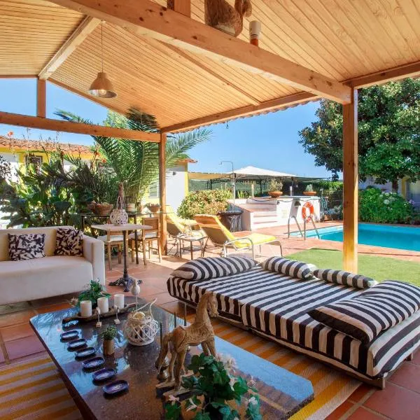 Casa do Campo Dornes Três, hotel in Paio Mendes