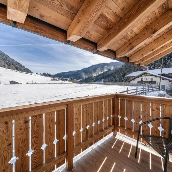 Ferienhaus Larch Soge Apt Karin, Hotel in Ratschings