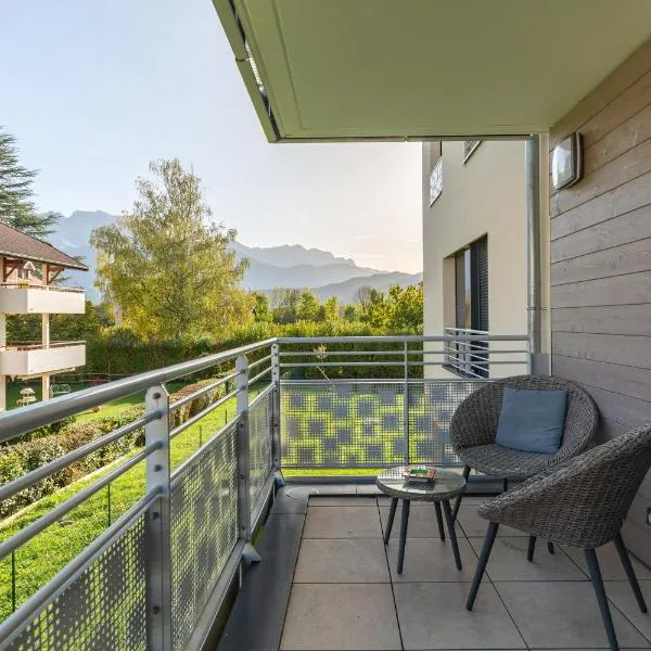 Grand studio bord du lac, Hotel in Saint-Jorioz