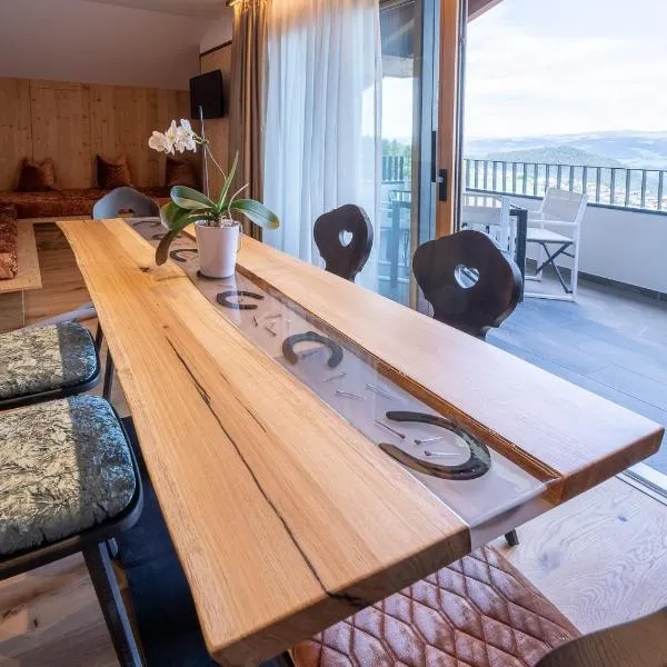 Ladinser Hof Western Suite, hotel a Castelrotto