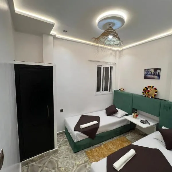 Twin bed studios in the city center - Bab Nouader, hotel v destinaci Tetuán