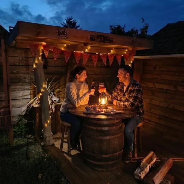 Ptit Ranch "Ô Rêves Atypiques" spa privatif, hotelli kohteessa Boucé
