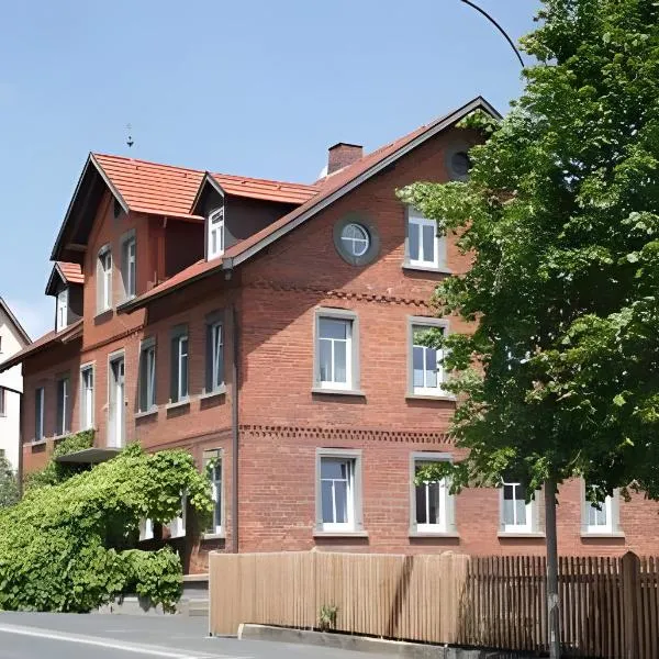 Ferienwohnung Zur Eisenbahn, מלון בולאדונגן